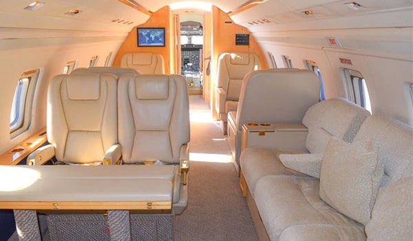 Bombardier Challenger 601