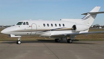 Hawker 700