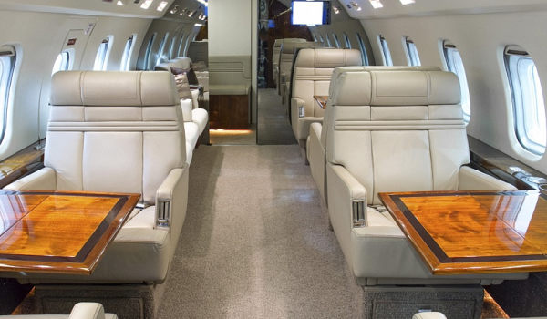 Bombardier Challenger 600
