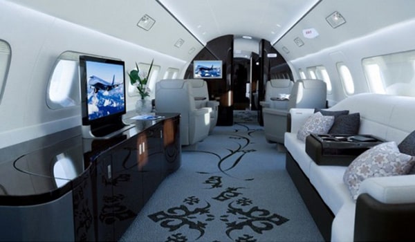 Embraer Lineage 1000