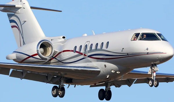 Hawker 4000