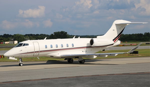 Bombardier Challenger 300