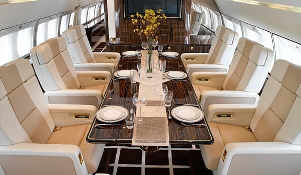 Boeing 737 VIP