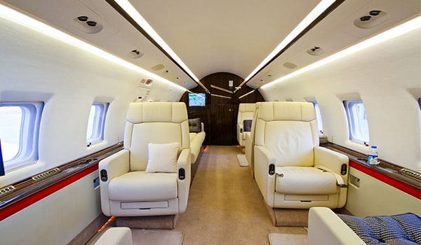 Bombardier Challenger 604
