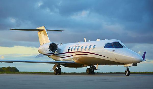 Bombardier Learjet 75